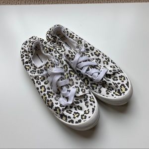 Size 8 - Leopard Sneakers